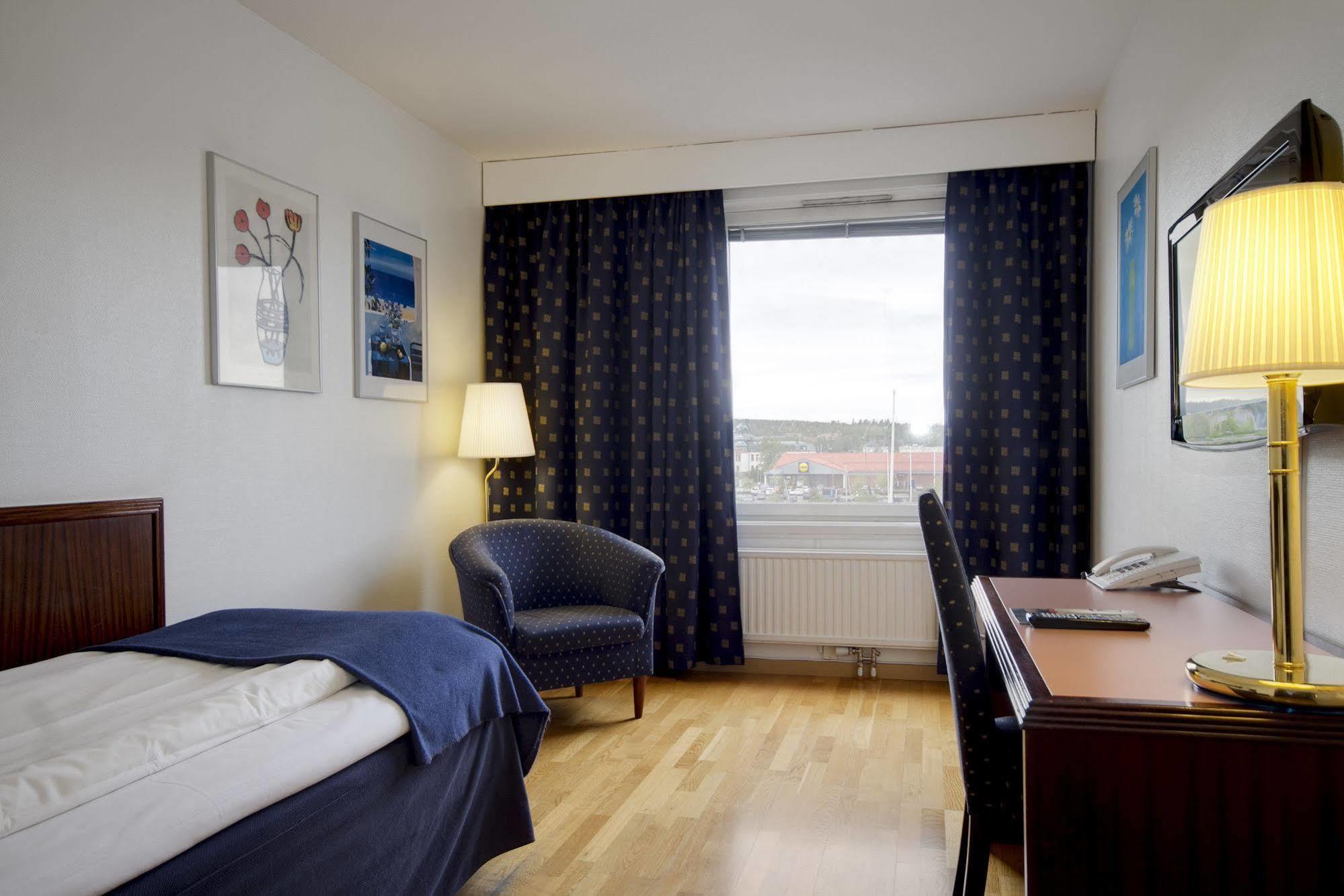 First Hotel Stadt Härnösand Εξωτερικό φωτογραφία